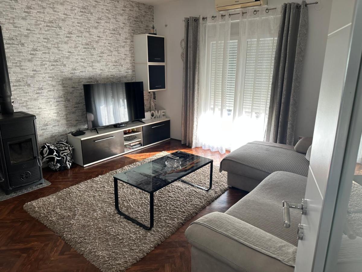 Danijel Apartmans Bibinje Exterior foto